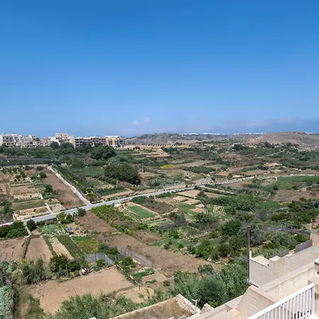 Luxury Valley Views A8