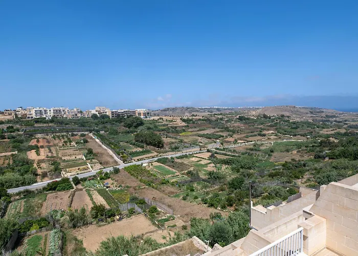 Luxury Valley Views A8